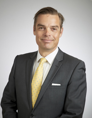 Profilbild för Presentation title (1): Global trends in animal health  Presentation title (2): One Health from an industry perspective 