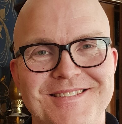 Profilbild för Rikard Lövström