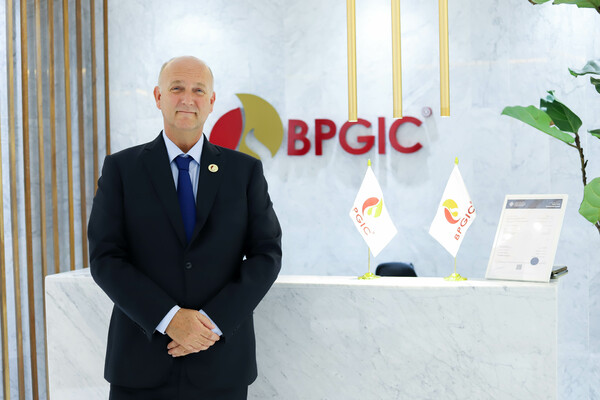 Profile image for Nicolaas L. Paardenkooper