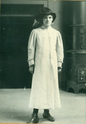 Profile image for Cross-dressing, gay bashing and true love: Gay men's subculture in Malmö 1911-1940