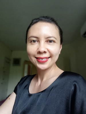 Profile image for Chrysant Lily Kusumowardoyo