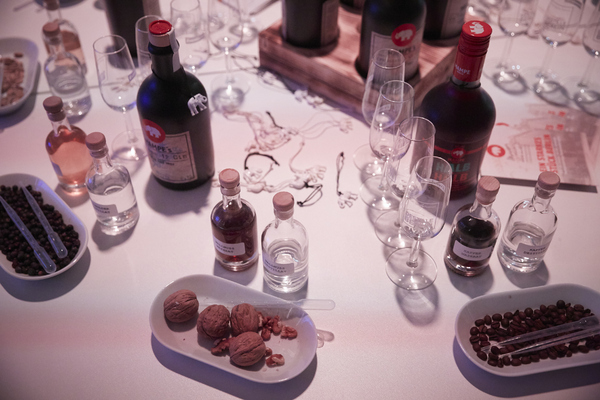 Profilbild für GIN COMPOUNDING MIT MAMPE