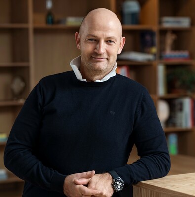 Profile image for Mikael Rønes