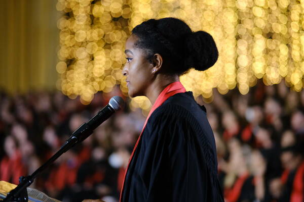 Profile image for Andressa Camargo