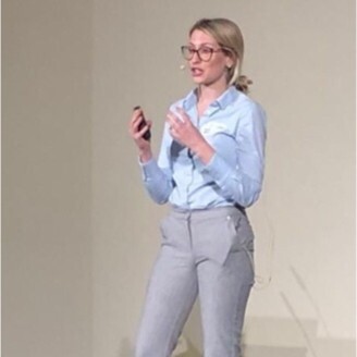 Profilbild für Carrie Ellard