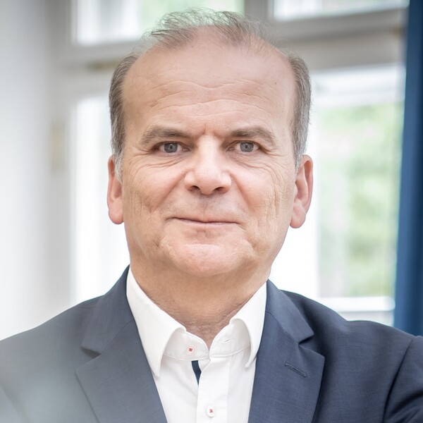 Profilbild für Dr. Rolf-Dieter Jungk