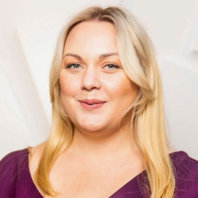 Profile image for Amanda Borneke