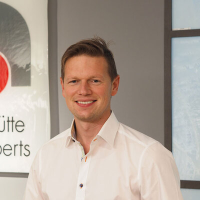 Profilbild för Mouth blown sheet glass & contemporary interior architecture –  Manufacturing, Processing and use.  Project: Biomedicum Solna, Sweden