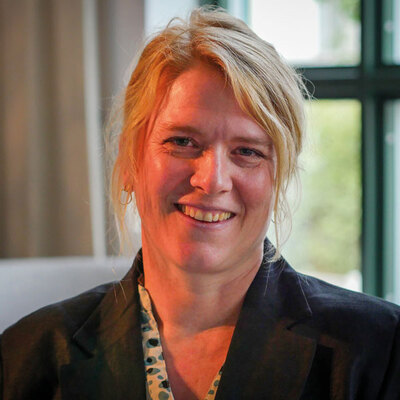 Profile image for Carolina Hiller