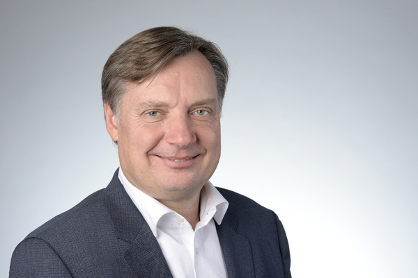 Profilbild für Dr. Armin Knors