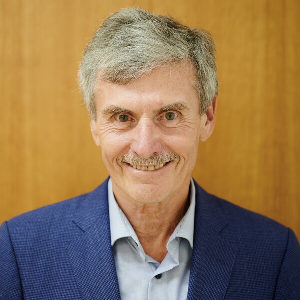 Profile image for Prof. Ferdi Dudenhöffer