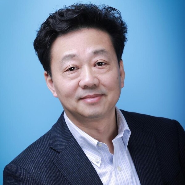 Profile image for Dr. Feng Shen