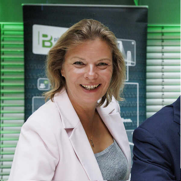 Profilbild für Dr. Alexa Lutzenberger