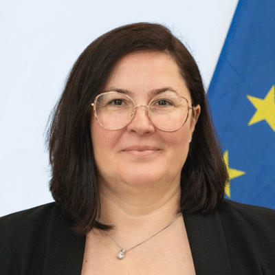 Profile image for Mirela Atanasiu