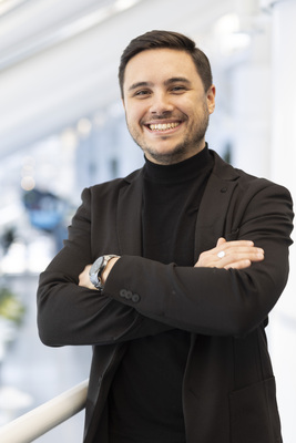 Profilbild för Co-creating value in digital healthcare: understanding professional tensions and MedTech firms’ capabilities