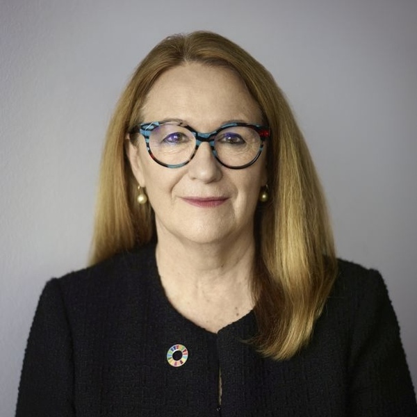 Profile image for Ingrid Hoven