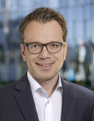 Profile image for Lukas Leuenberger