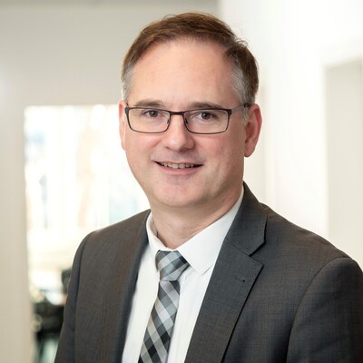 Profilbild für 20 Keys – Die 20 Schlüssel zum Unternehmerischen Erfolg: Das Unternehmensentwicklungs- und Benchmarkingprogramm zur ständigen Verbesserung von Zuständen und Fähigkeiten im Büro