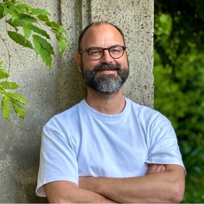 Profile image for Oliver Lesche