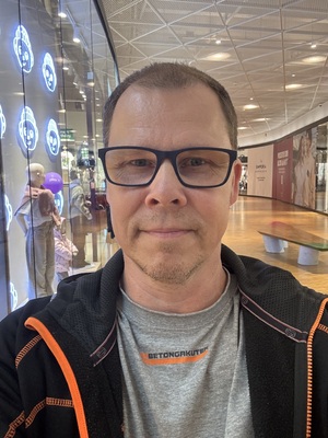 Profile image for Johnny Hansson