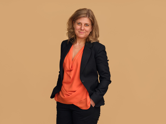 Profile image for Cecilia Driving