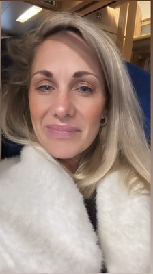 Profile image for Julia Rönneklev