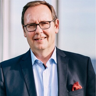 Profile image for Götz Schönfeld