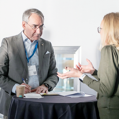 Profilbild för Lunch – depåstopp och Speedmeeting