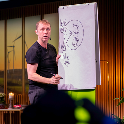 Profilbild för Klas Hallberg – Att göra nytta på riktigt – i varandras skor