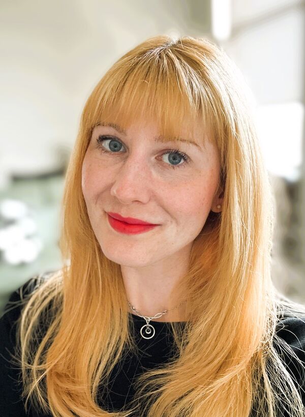 Profile image for Elizabeth Fox