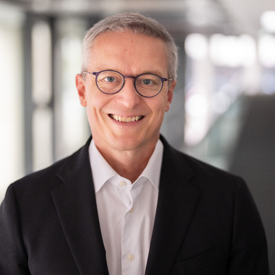 Profilbild für Closing Remarks: Sichere KI-Chancen für Deutschland: Zwischen Weltpolitik, Regulierung und Wettbewerb