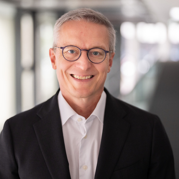 Profilbild für Dr. Karsten Wildberger