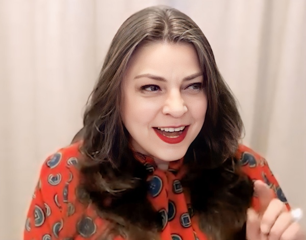 Profile image for Katryna Dow